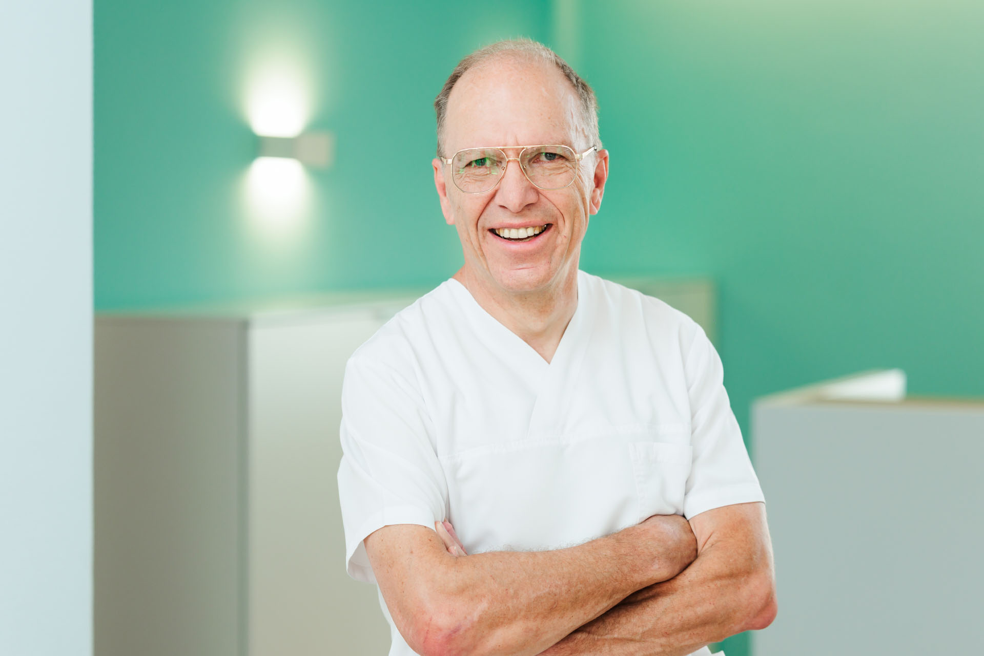 Dr. Wolfgang Grün | Zahnmedizin Nieder Olm